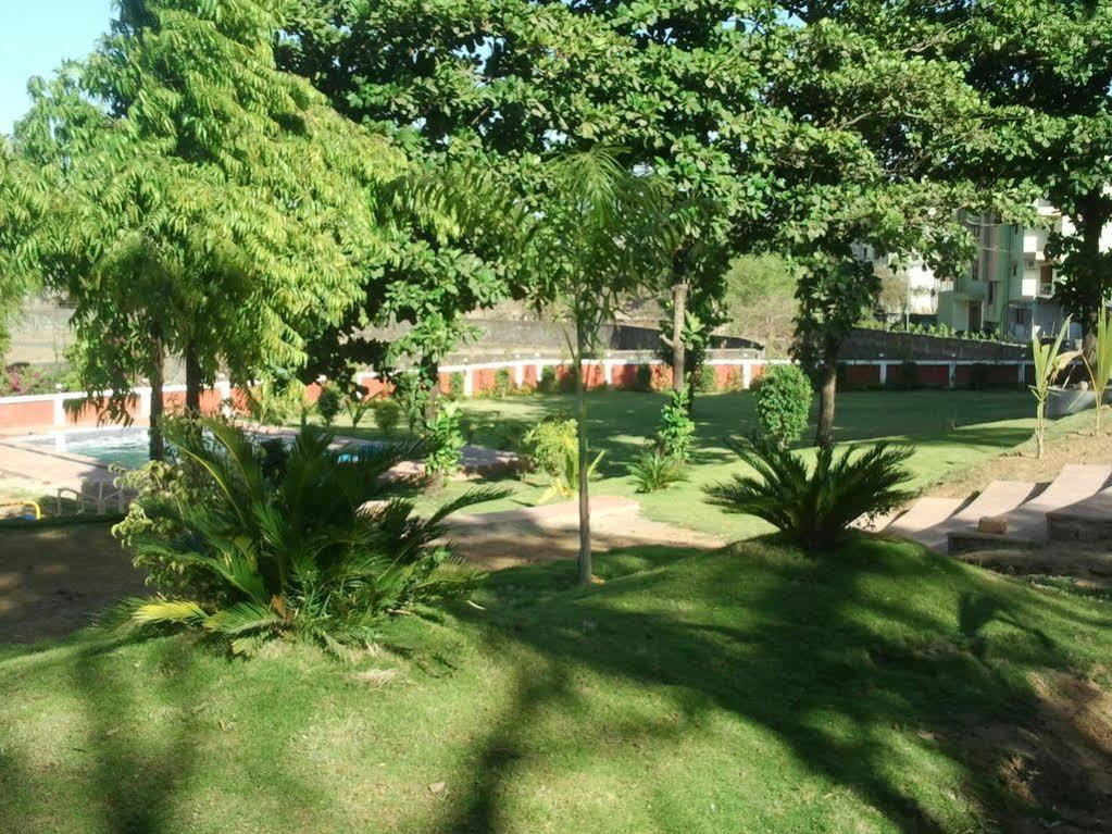 Khadoli Green Valley Resort מראה חיצוני תמונה