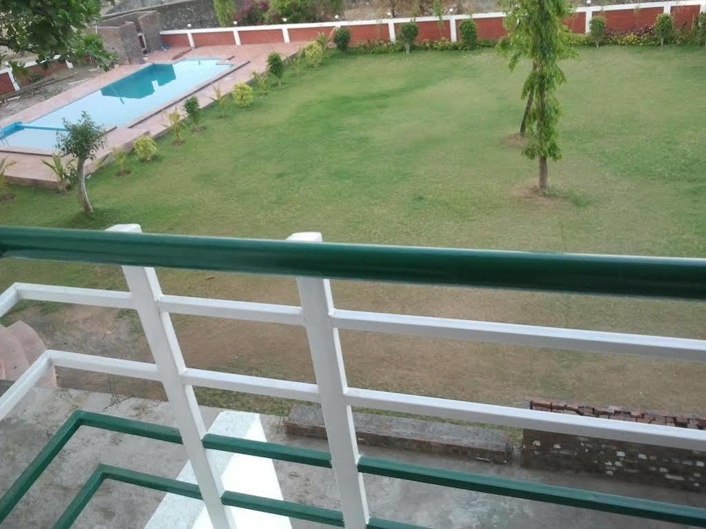 Khadoli Green Valley Resort מראה חיצוני תמונה